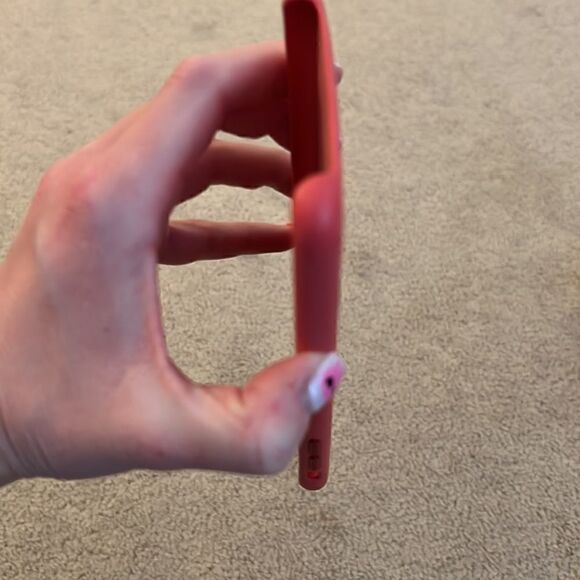 Apple Red Leather Phone Case - Picture 5 of 7